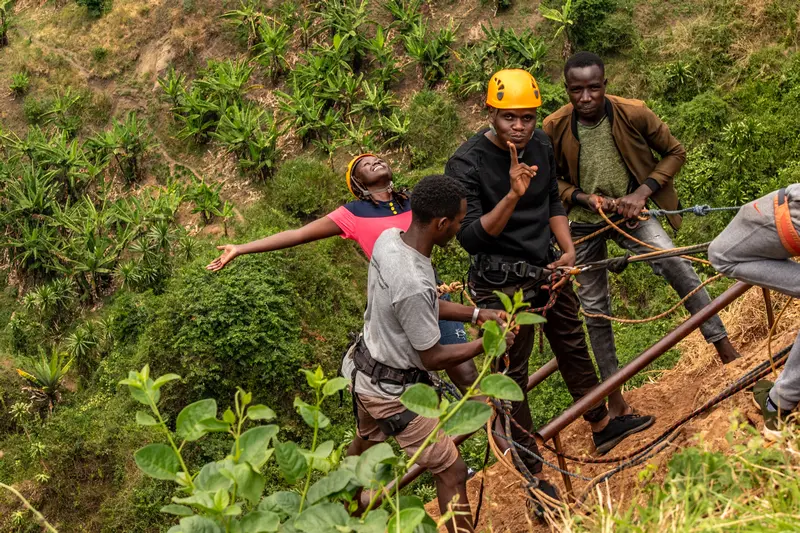 abseiling sipi falls